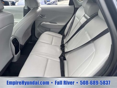 Used 2024 Hyundai Kona Limited AWD/4WD image 15