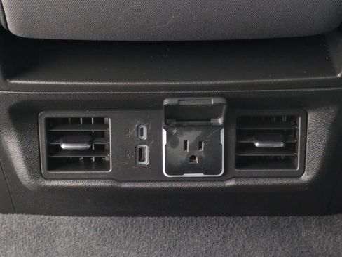 Used 2024 GMC Sierra 1500 Elevation AWD/4WD image 18