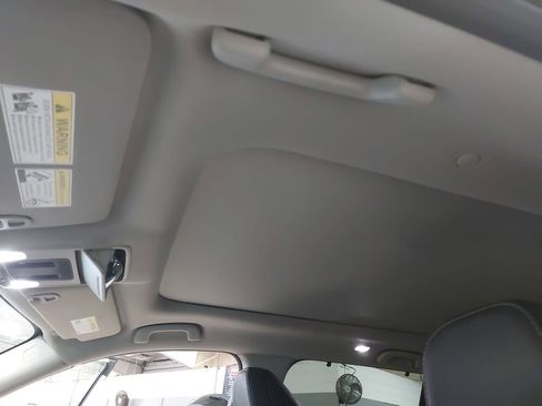 Used 2023 Honda Pilot Touring image 31