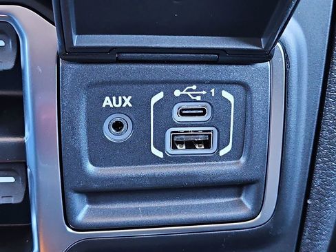 New 2025 Jeep Wrangler Unlimited Rubicon w/ Convenience Group image 51