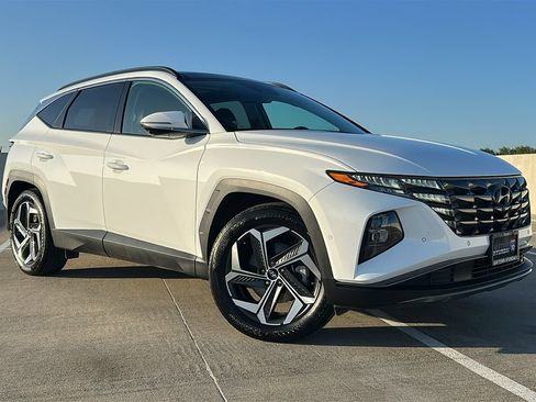 Certified 2024 Hyundai Tucson Limited FWD image 6