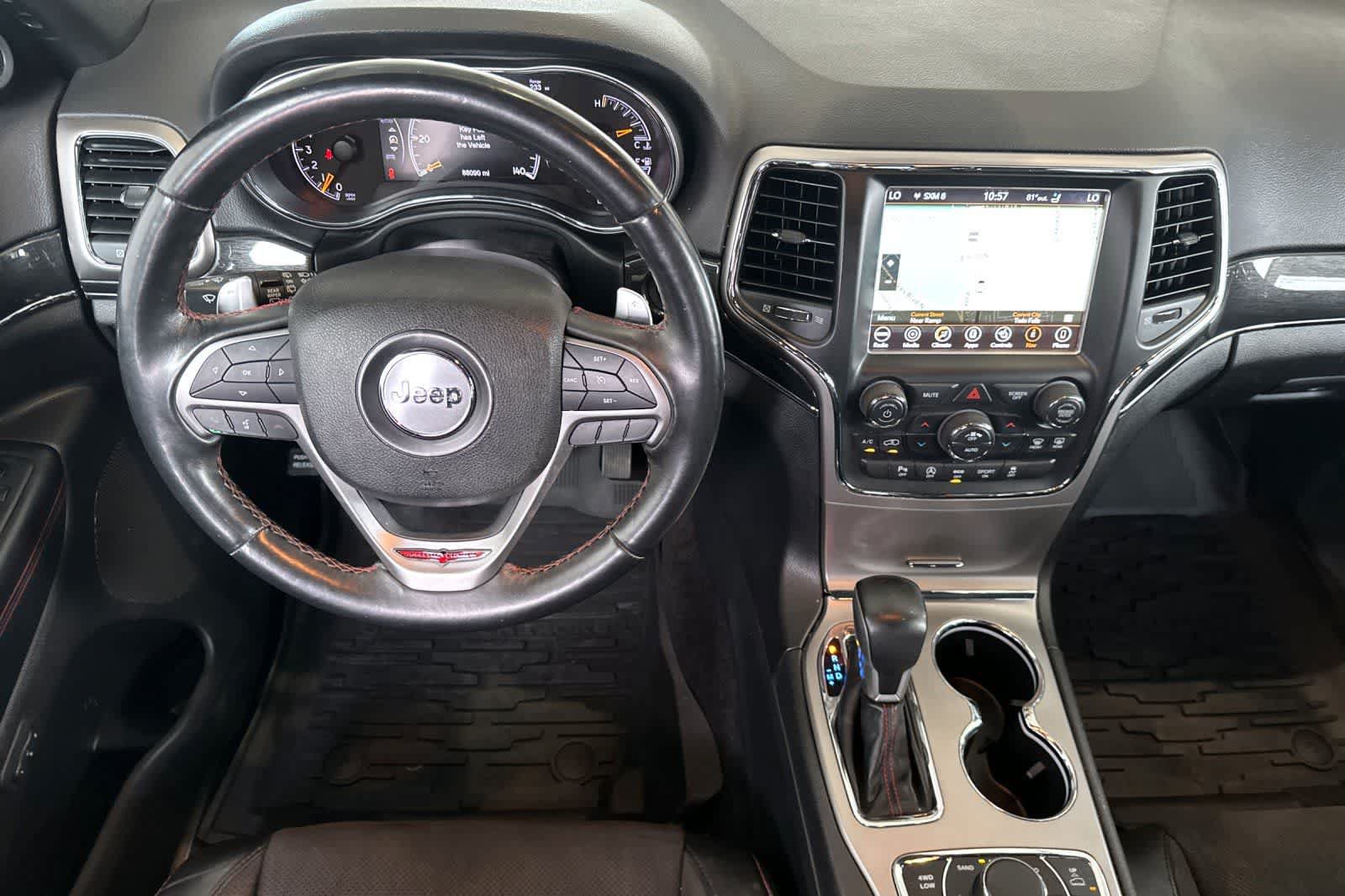 Used 2018 Jeep Grand Cherokee Trailhawk AWD/4WD image 14