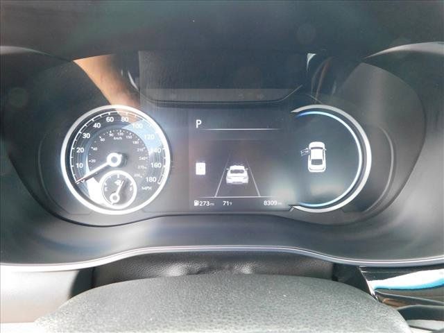 Used 2026 Genesis G70 2.5T RWD image 17
