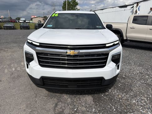 New 2026 Chevrolet Traverse LT w/ Driver Confidence Package AWD/4WD image 8