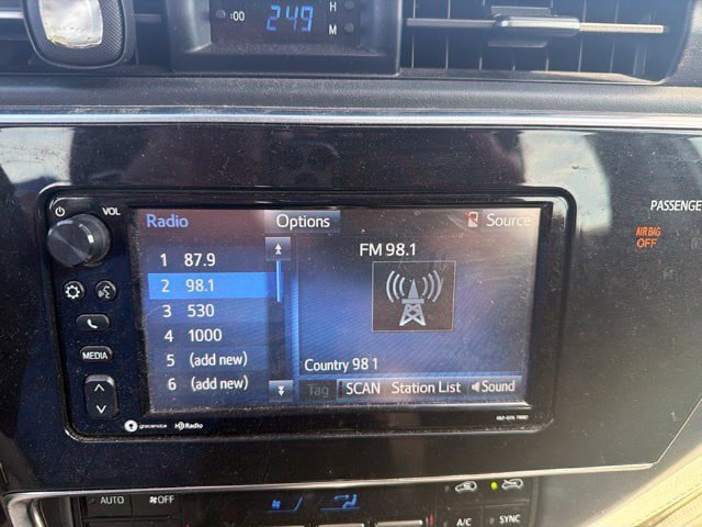 Used 2017 Toyota Corolla iM w/ All-Weather Mat Package FWD image 18