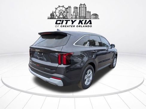 New 2026 Kia Sorento LX FWD image 6