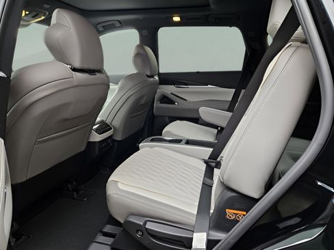 New 2026 INFINITI QX60 Autograph image 11