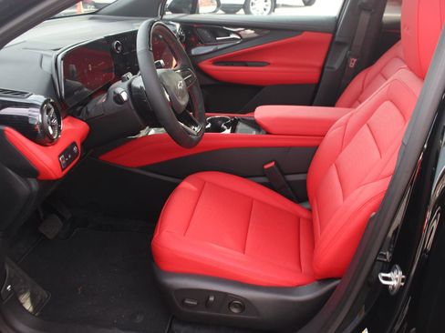 New 2026 Chevrolet Blazer EV SS image 12