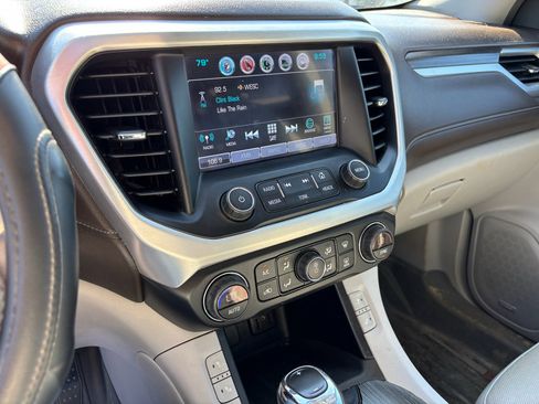 Used 2019 GMC Acadia SLT FWD image 22