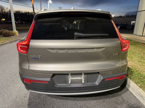 Used 2021 Volvo XC40 T5 Inscription w/ Advanced Package image 9