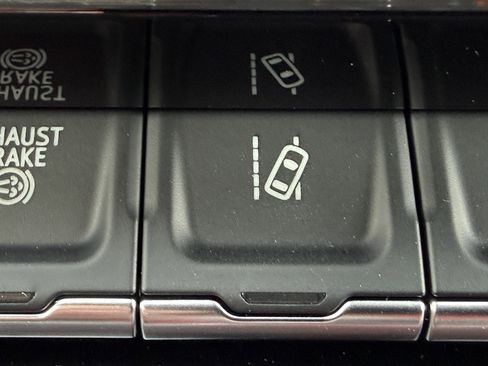 New 2026 GMC Sierra 3500 SLT w/ SLT Premium Package image 41