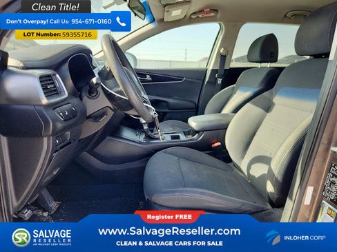 Used 2019 Kia Sorento FWD V6 image 9