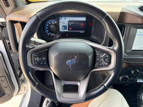 Used 2022 Ford Bronco Outer Banks AWD/4WD image 23