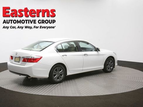 Used 2015 Honda Accord LX image 41