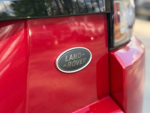 Used 2017 Land Rover Range Rover Evoque SE Premium image 14