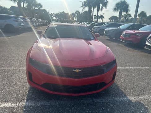 Used 2022 Chevrolet Camaro LT RWD image 6
