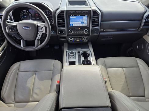 Used 2019 Ford Expedition XLT w/ Equipment Group 202A image 24
