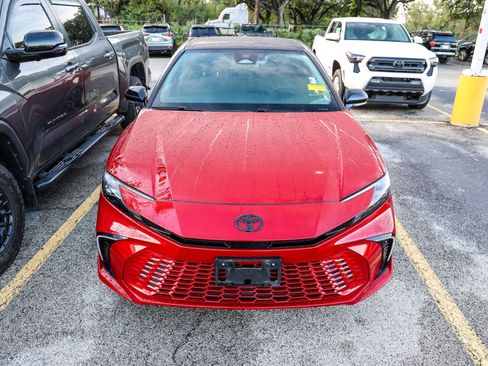 Used 2025 Toyota Camry XSE w/ Premium Package FWD image 5