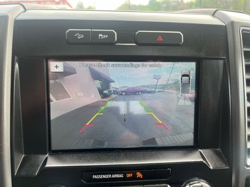 Used 2016 Ford F150 XLT w/ Equipment Group 302A Luxury AWD/4WD image 19