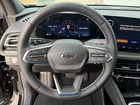 New 2026 Chevrolet Traverse LT image 12