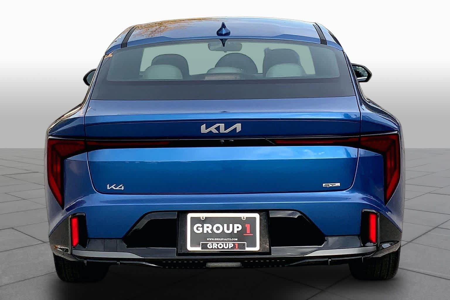 Used 2025 Kia K4 GT-Line w/ GT-Line Premium Package FWD image 4