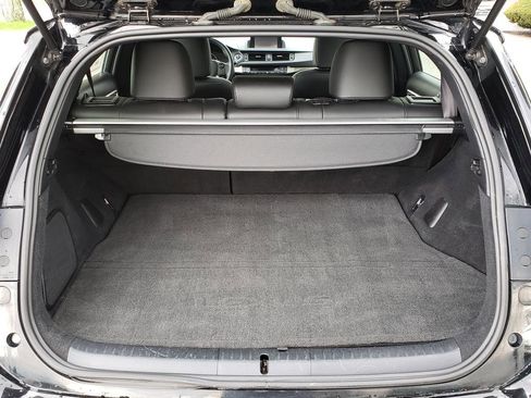 Used 2014 Lexus CT 200h w/ F Sport w/Nuluxe Interior image 15