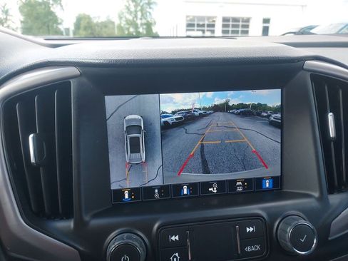 Used 2022 GMC Terrain AT4 w/ Infotainment Package II AWD/4WD image 13