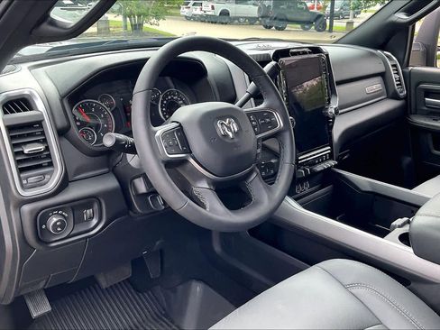 Used 2025 RAM 2500 Lone Star image 17