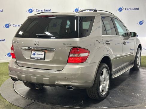 Used 2008 Mercedes-Benz ML 550 4MATIC image 3