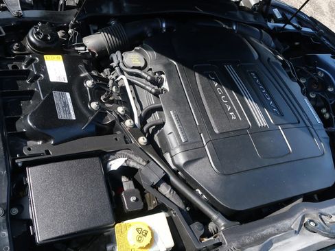 Used 2014 Jaguar XKR R RWD image 41