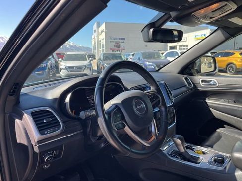 Used 2019 Jeep Grand Cherokee Limited w/ Luxury Group II image 13