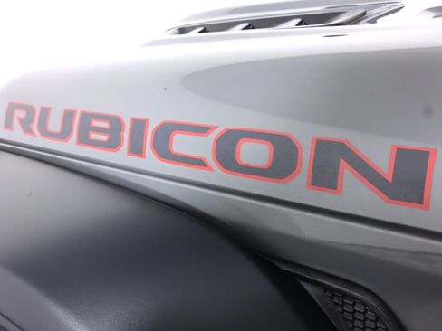 Used 2020 Jeep Gladiator Rubicon image 40