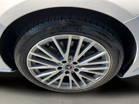 Used 2020 Mercedes-Benz CLA 250 image 31