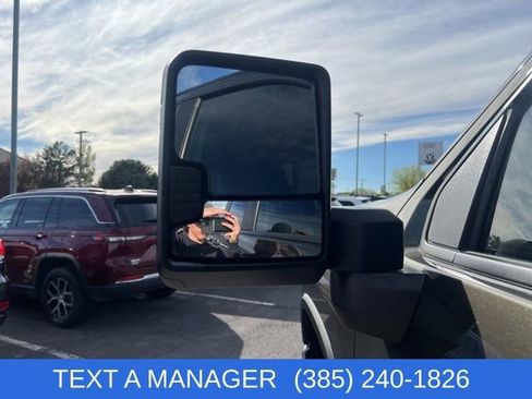 Used 2022 Chevrolet Silverado 3500 LT w/ Convenience Package image 10