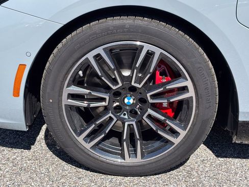 New 2027 BMW 550e xDrive AWD/4WD image 8