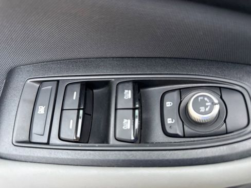 Used 2021 Subaru Outback Premium image 15