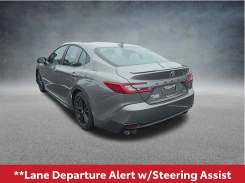 Used 2026 Toyota Camry SE w/ Multimedia Upgrade Package FWD image 10