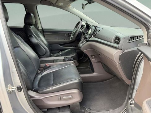 Used 2020 Honda Odyssey EX image 19