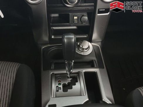 Used 2018 Toyota 4Runner SR5 image 23