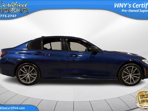 Used 2020 BMW 330i xDrive Sedan w/ Executive Package AWD/4WD image 4