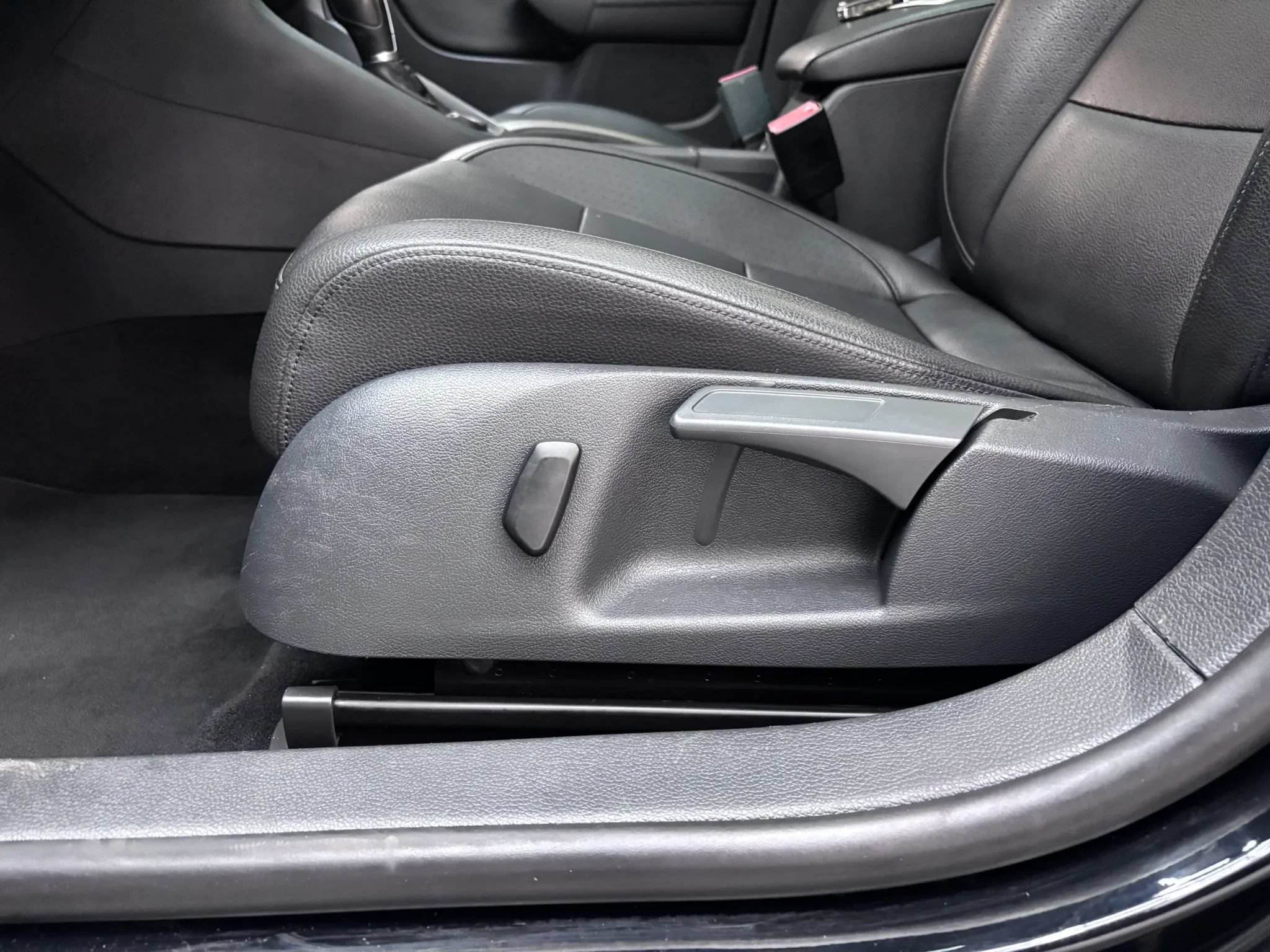 Used 2014 Volkswagen Jetta TDI FWD image 10