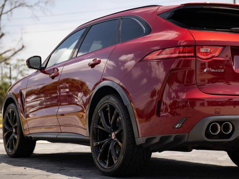 Used 2020 Jaguar F-PACE SVR AWD/4WD image 8