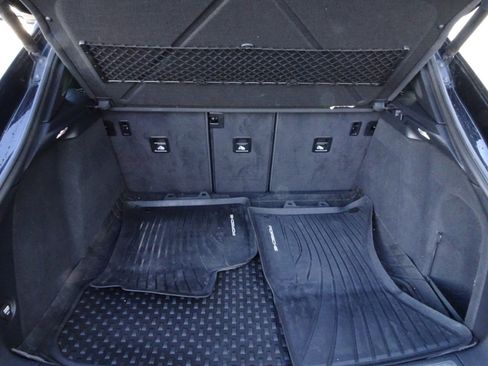 Used 2017 Porsche Macan S image 7
