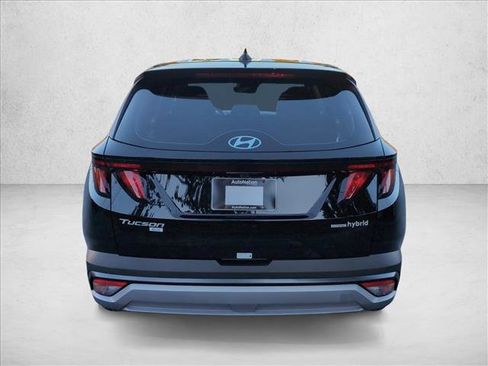 New 2026 Hyundai Tucson Blue SE image 8
