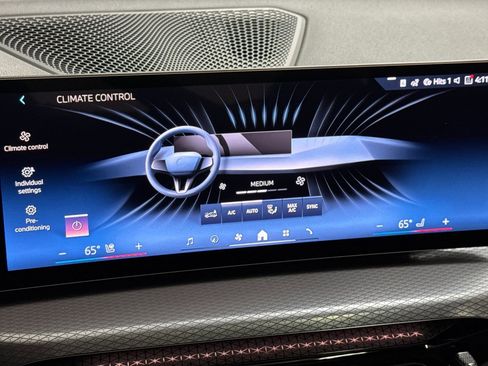 New 2026 BMW 430i Coupe w/ Parking Assistance Package image 26