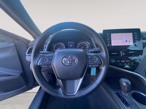 Used 2024 Toyota Camry SE FWD image 12