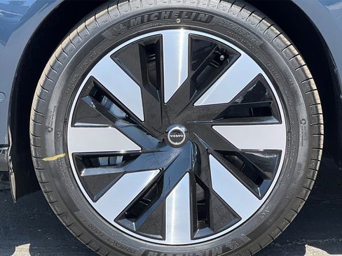 Used 2025 Volvo EX90 Ultra image 26