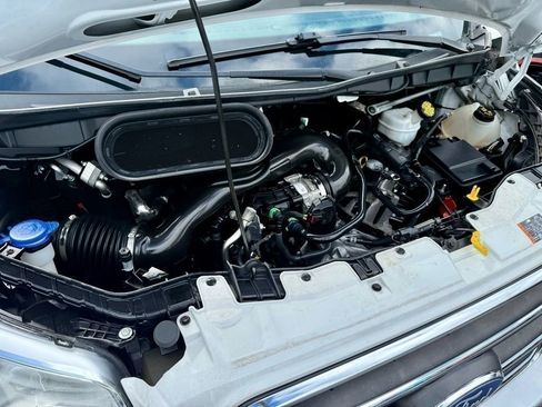 Used 2020 Ford Transit 350 XLT image 6