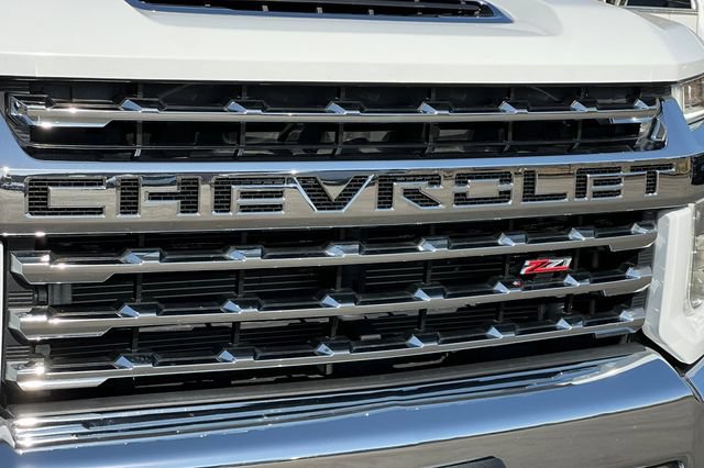 Used 2022 Chevrolet Silverado 2500 LTZ w/ LTZ Convenience Package AWD/4WD image 37