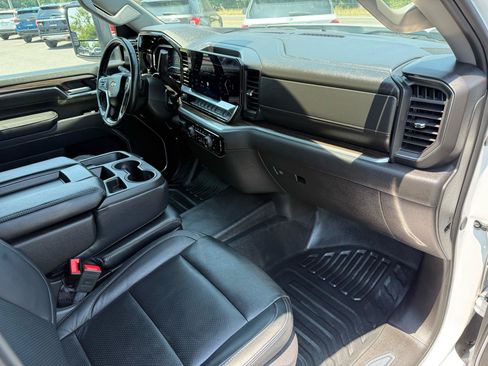 Used 2025 Chevrolet Silverado 2500 LT w/ Convenience Package AWD/4WD image 21